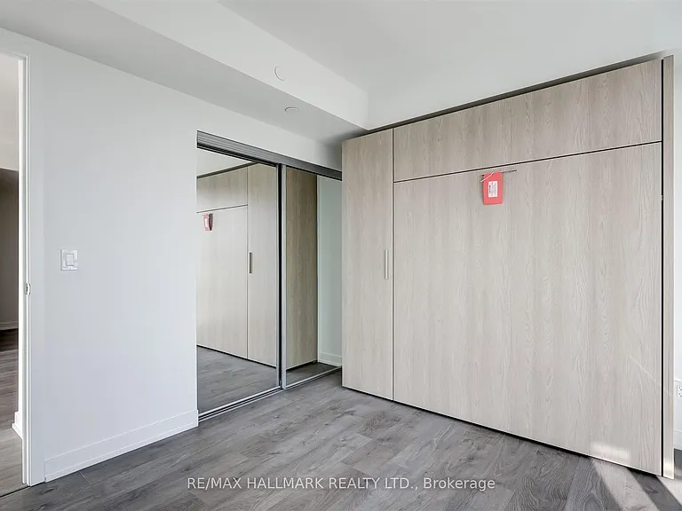 501 Yonge St #5212 — Photo 20
