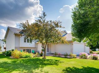 998 114th Ct NE, Blaine, MN 55434