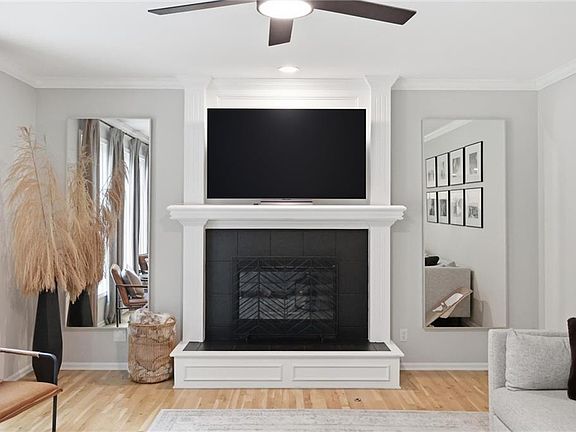 5th image of 15444 W 139th St