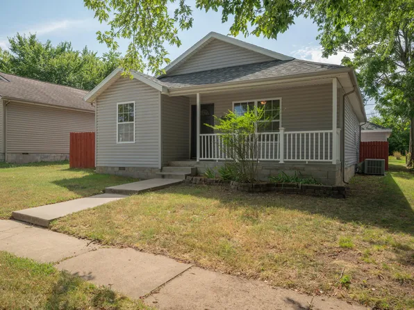 214 S Hall Street, Webb City, MO 64870