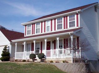 409 Roosevelt Woods Ct, Fenton, MO