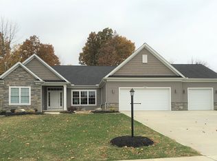10162 Forestwood Ln, North Royalton, OH 44133