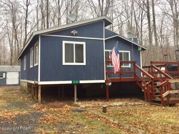3133 Ogontz Dr, Pocono Lake, PA 18347