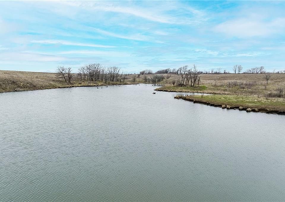 20 W 325th St, Lebo, KS 66856 MLS 2433759 Zillow