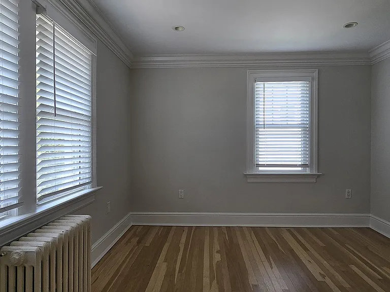 189 Henry St #A — Photo 15