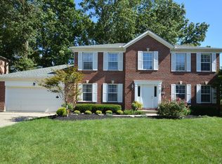 212 W Stoneridge Dr, Milford, OH 45150