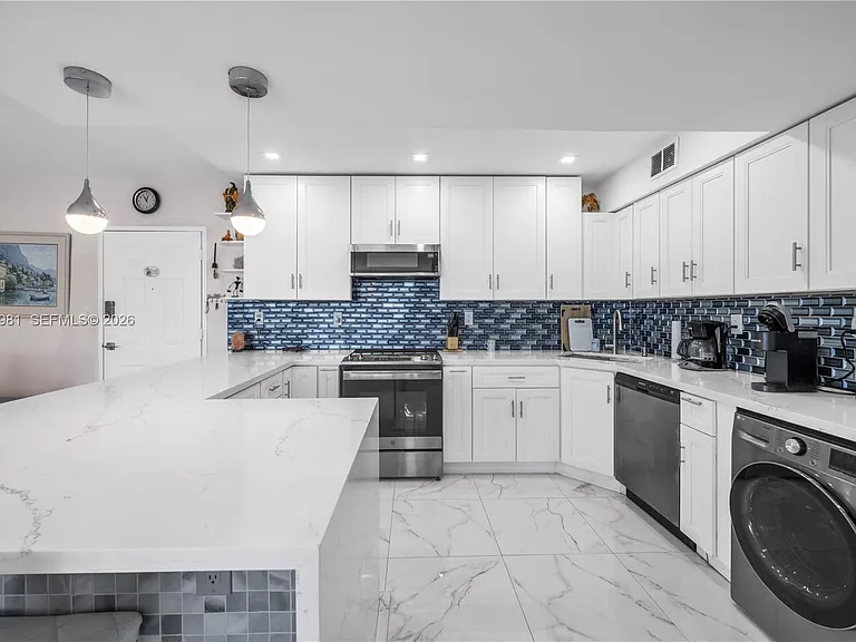 2501 S Ocean Dr #1535-AVAILABLEAUG15 — Photo 12