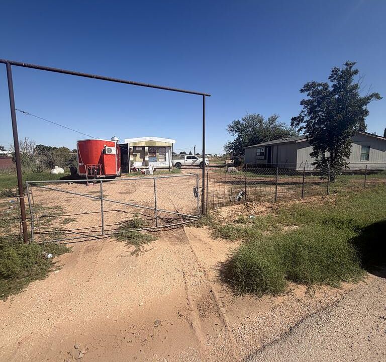 1st image of 2905 S County Road 1223