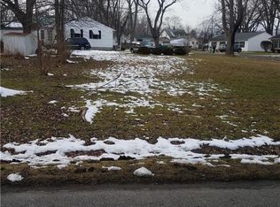 Mohawk Dr, Madison, OH 44057