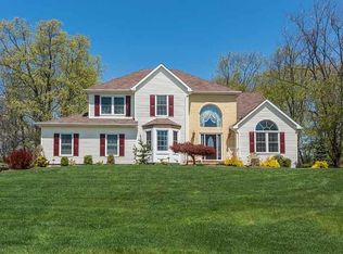 15 Valley Rd, Randolph, NJ 07869