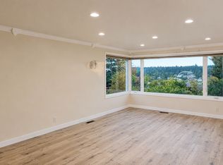 23304 67th Ave W, Mountlake Terrace, WA 98043