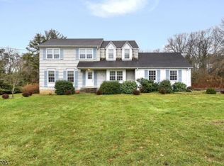 209 Carol Jean Way, Branchburg, NJ 08876