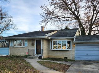 298 W Browning Rd, Bellmawr, NJ 08031