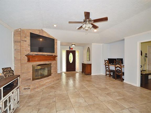 3rd image of 3016 Shadowlane Dr