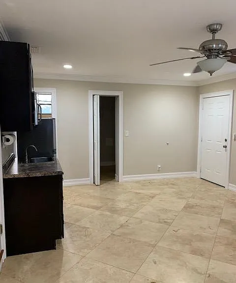 2910 SW 103rd Pl — Photo 3