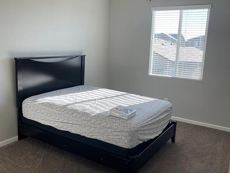 419 Daffodil Dr #2 — Photo 21