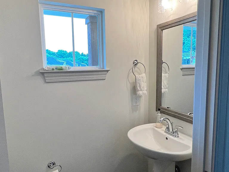 847 Wellstone Dr — Photo 25