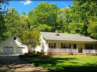 463 Ridgeway Ln, Lexington, NC 27295