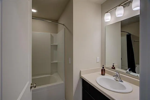 411 Steeple Point Way — Photo 25