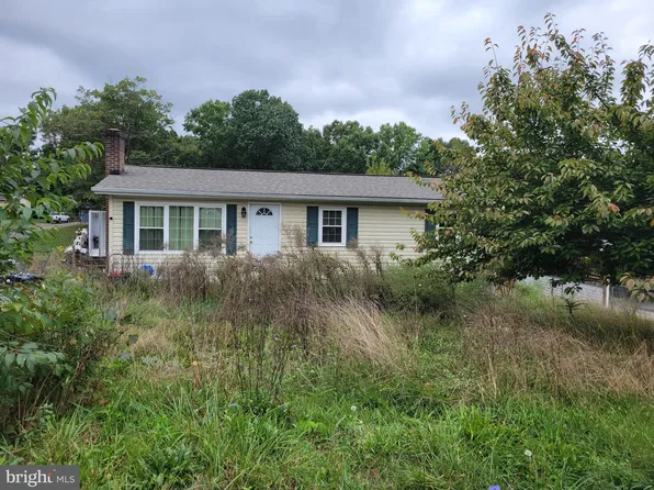 284 Blair St, Martinsburg, WV 25404