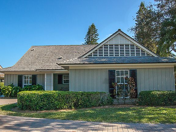 3rd image of 454 Village Ln