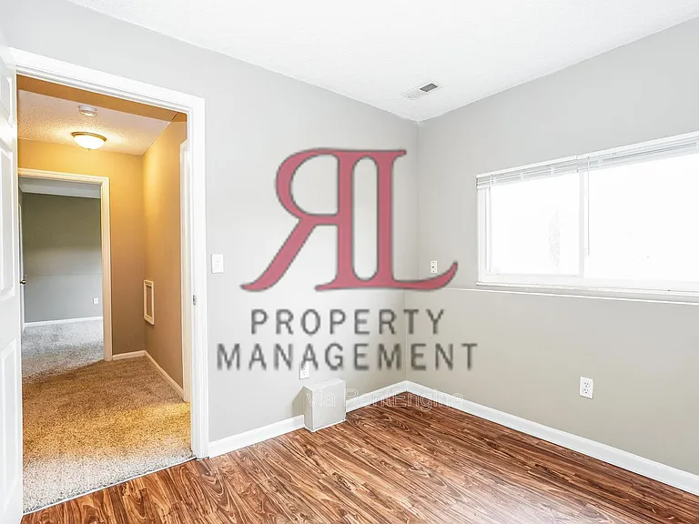 1640 Butterfly Ct — Photo 9