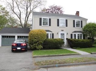 11 Carlton Rd, Marblehead, MA 01945