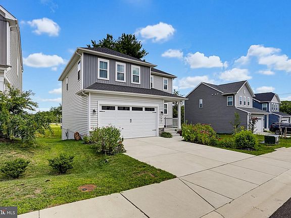 2nd image of 7907 Sage Way