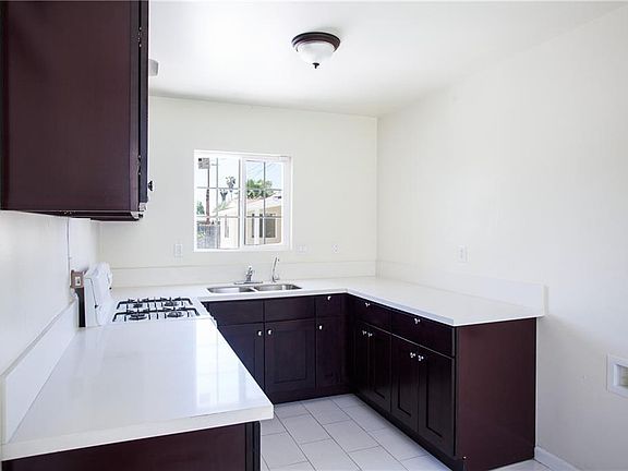 3rd image of 1220 S Palm Ave #1