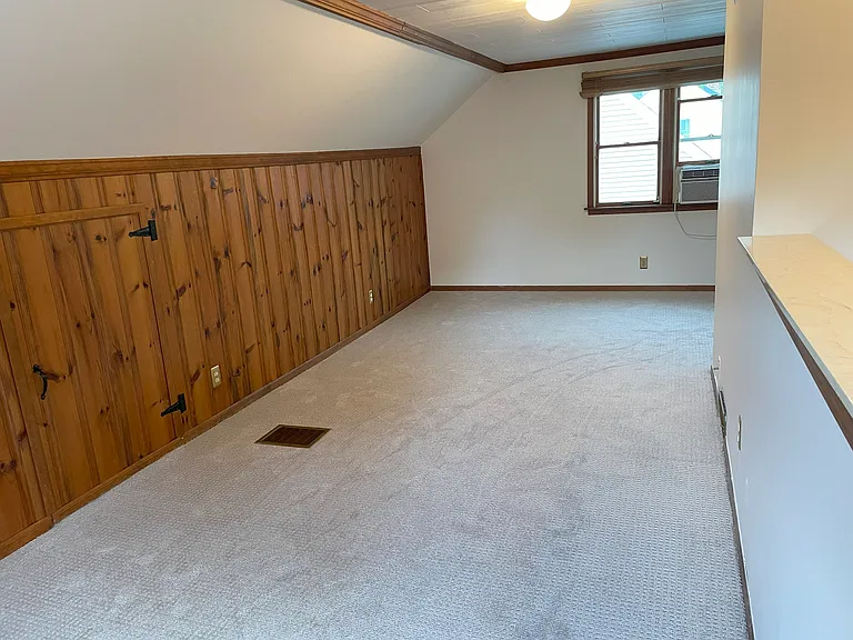729 N Vermont Ave — Photo 6