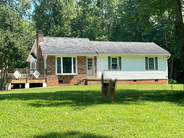 5690 Parham Woods Ct, Oxford, NC 27565