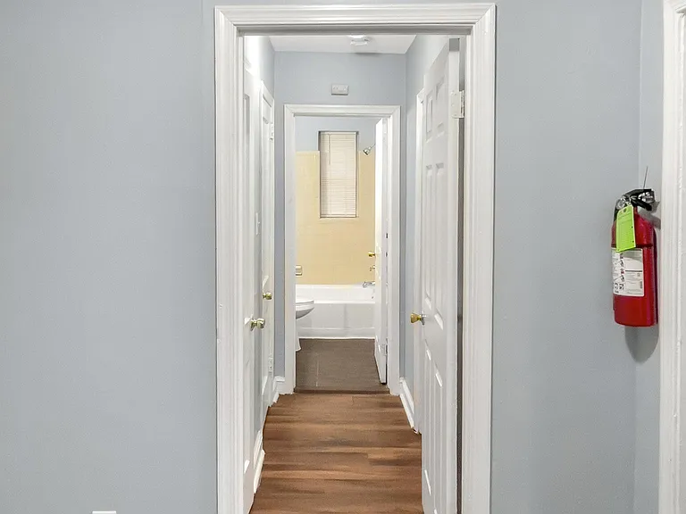 Forrester St SW — Photo 15