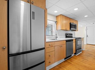 4 Oak St APT 4A, Gloucester, MA 01930