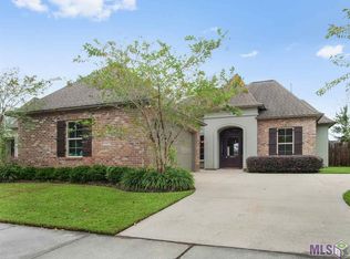 9831 Market West Dr, Baton Rouge, LA 70810