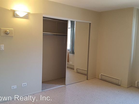 4th image of 1050 Wall St APT 1B