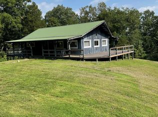 150 Bakers Point Rd, Byrdstown, TN 38549