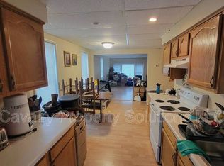 1505 London Rd #3, Duluth, MN 55812