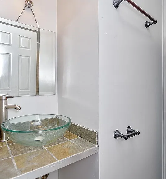 5409 Lansdowne Ave #5411 — Photo 6