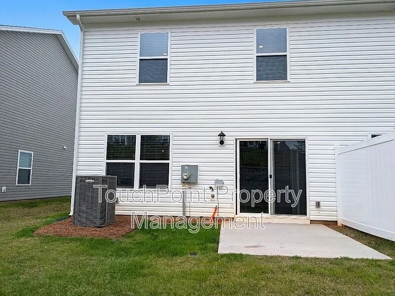 5131 Hyrule Dr — Photo 18
