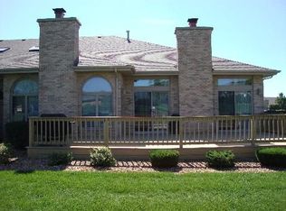 8966 Raintree Ln, Frankfort, IL 60423