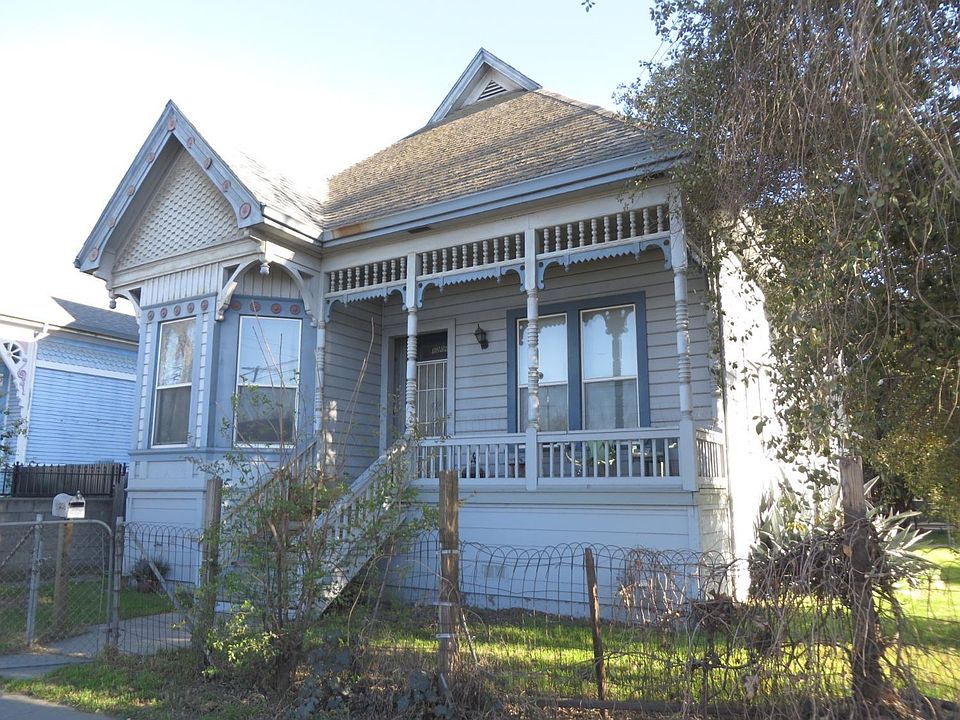 1st image of 1206 E Hazelton Ave