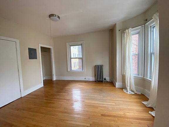 4th image of 89-91 Hancock St #13