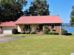 956 County Road 112, Centre, AL 35960