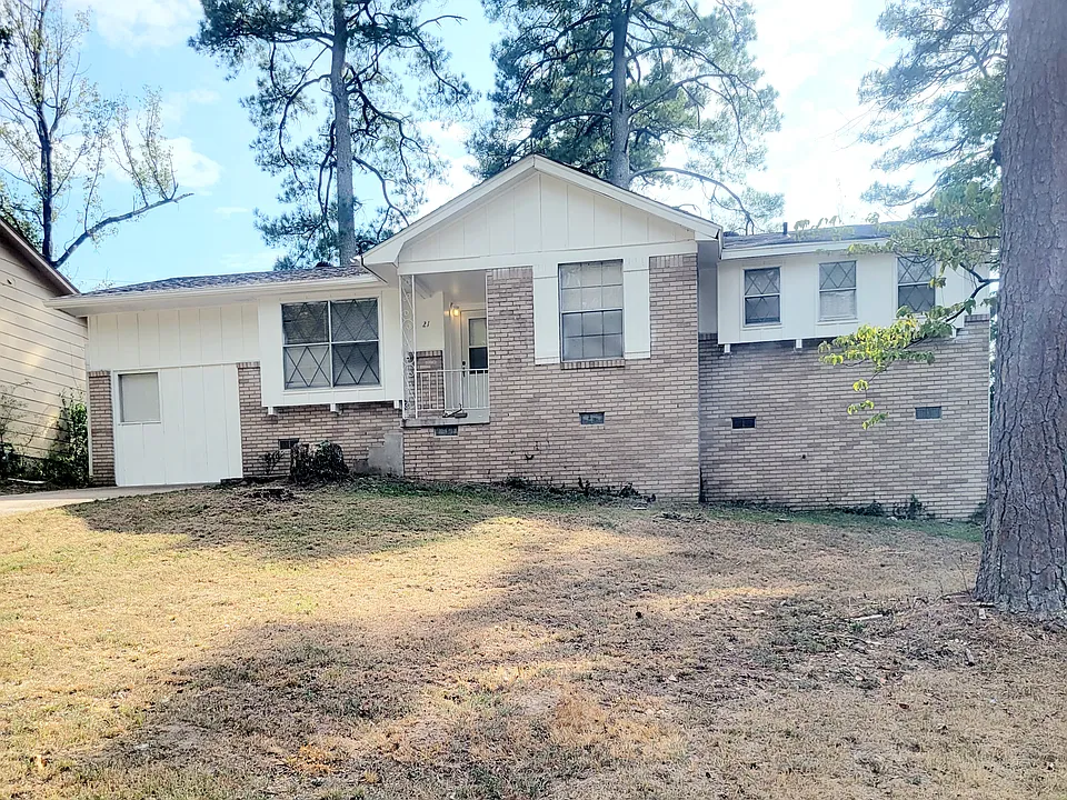 21 Rosewood Dr