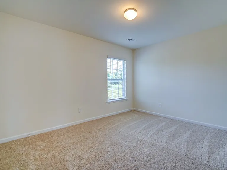 584 Craftsman Ln — Photo 25