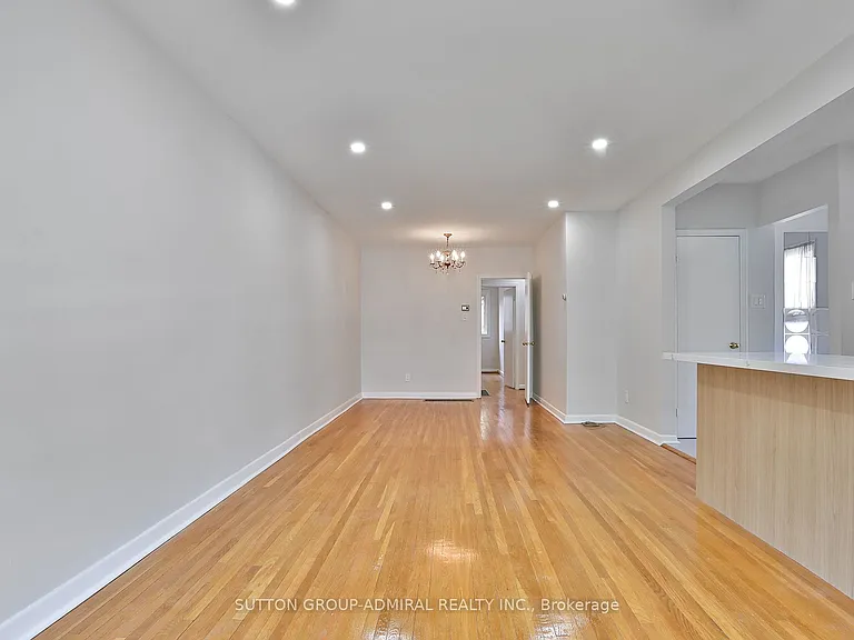 264 McConvey Dr — Photo 5