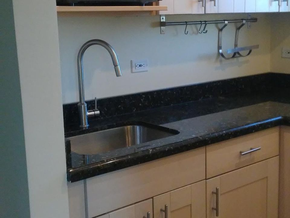1st image of 3349 N Sheffield Ave APT 3