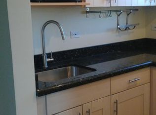 3349 N Sheffield Ave APT 3, Chicago, IL 60657