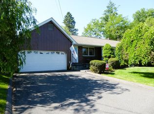 15 Ranger St, South Hadley, MA 01075