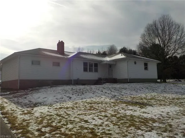 168 Ridgewood Rd, Wadsworth, OH 44281